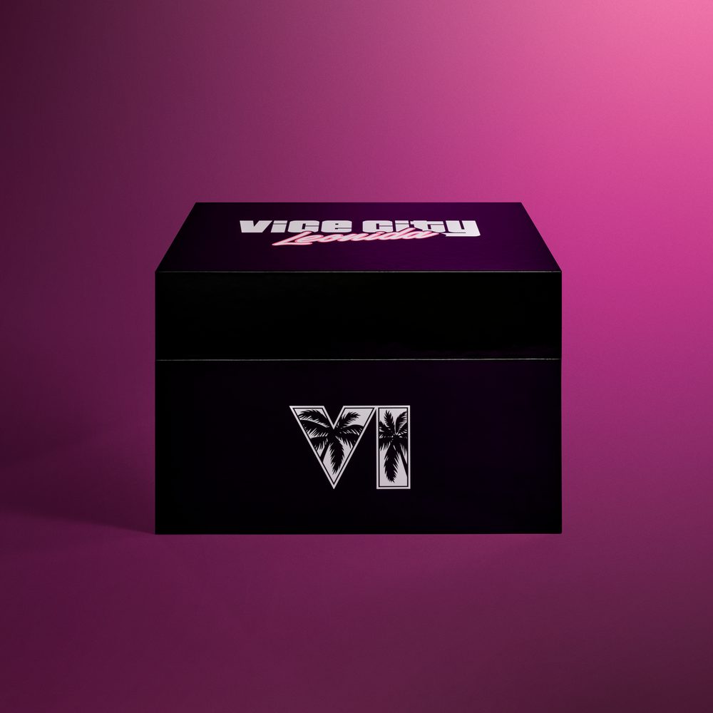 The Collector's Box itself, 19 by 13.5 by 12.5 inches, with the game not included