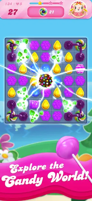 Board mid-explosion as a colour bomb clears surrounding sweets