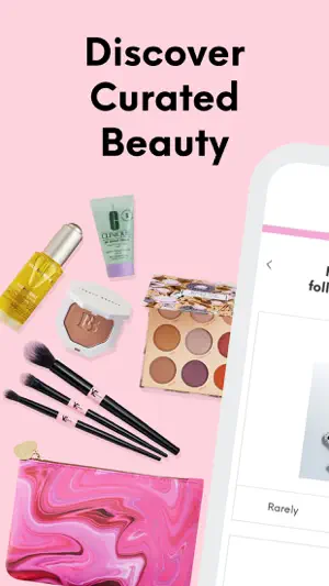 Promo image with a facial oil, a Clinique tube, bronzer, an eyeshadow palette, three brushes and a pink marbled IPSY makeup bag