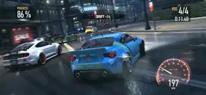 Wet city race with three rivals close behind