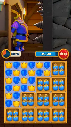 Timed king level with spikes closing and a twelve second clock