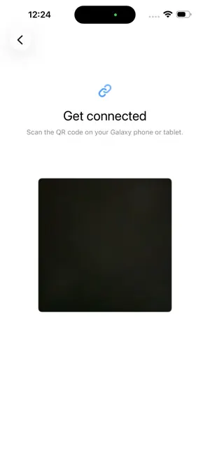 QR scanner viewfinder on the iPhone asking to scan the code shown on the Galaxy phone or tablet